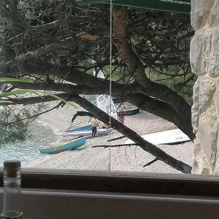 Pensjonat Jakirusa 3 Brela