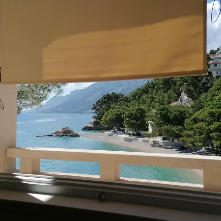 Jakirusa 3 Accommodation Guest house 3*