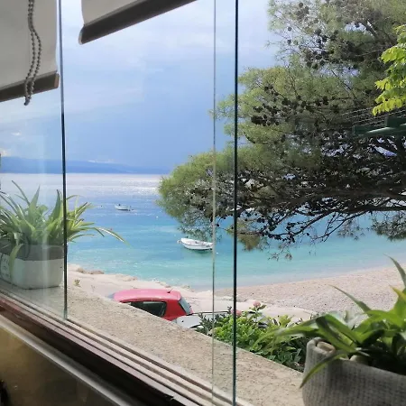 Jakirusa 3 Accommodation Guest house 3*