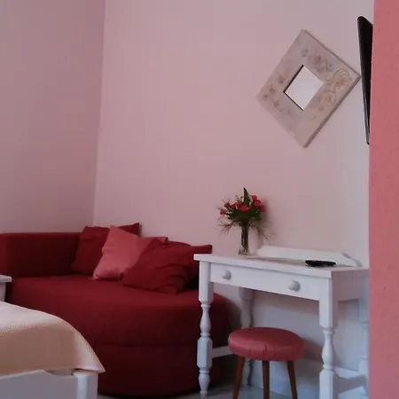 Jakirusa 3 Accommodation Brela